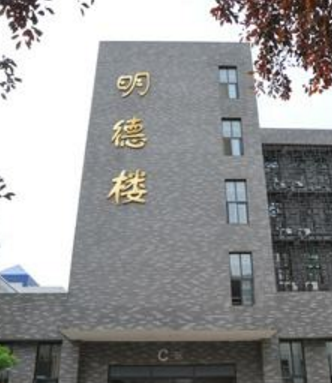 在甘設(shè)點(diǎn)組織藝術(shù)類專業(yè)?？济魅者M(jìn)行
