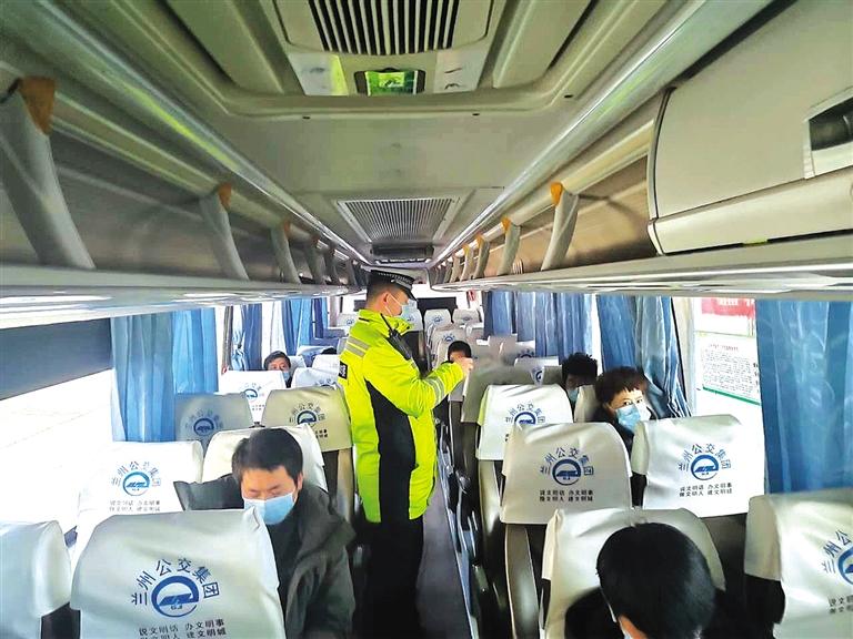 蘭州交警啟動春運(yùn)最強(qiáng)交通安全保障已查處超員31起、飲酒醉酒駕駛39起