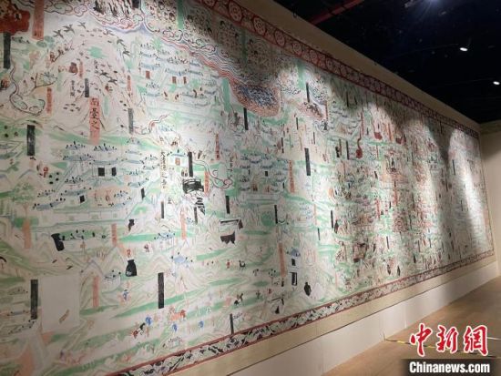 圖為展覽現(xiàn)場(chǎng)?！〗瓧顭?攝
