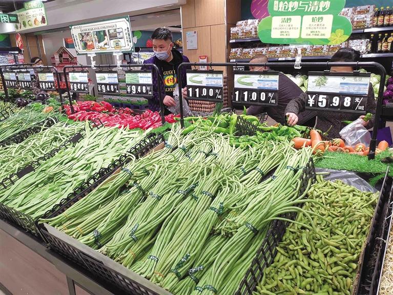 生活必需品供應(yīng)充足 價(jià)格平穩(wěn)  蘭州市庫存蔬菜超2萬噸